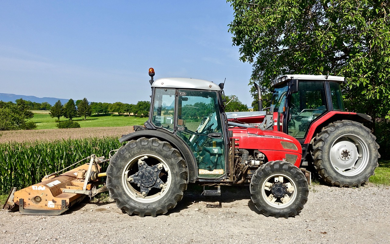 machines  tractor  farming free photo