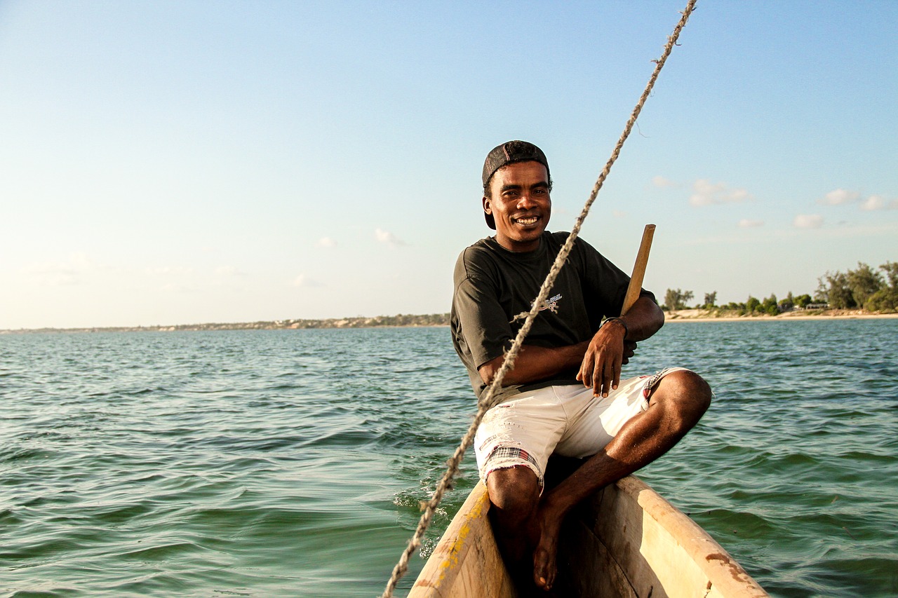 madagascar africa canoe free photo