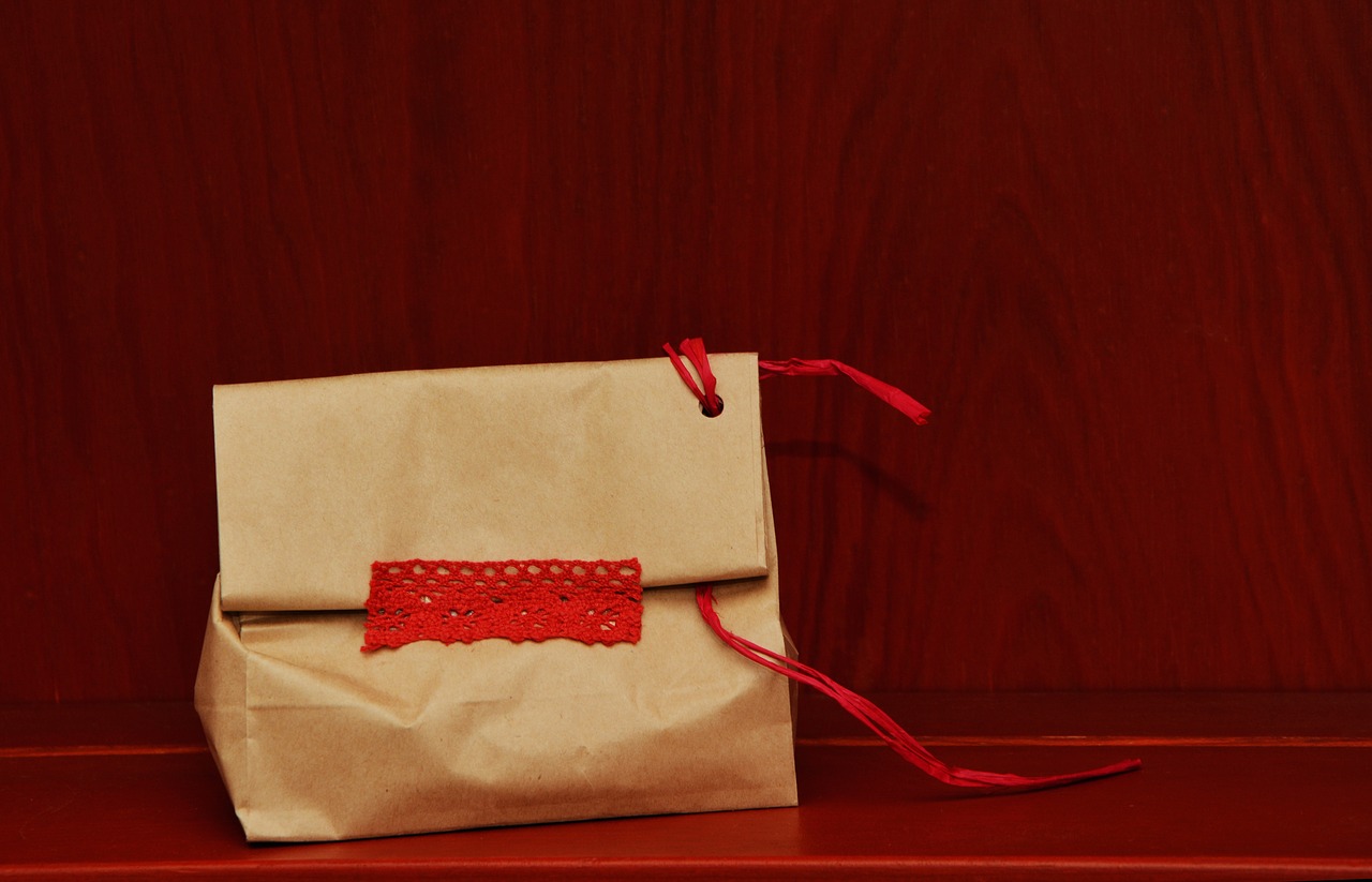 made paper bag gift free photo