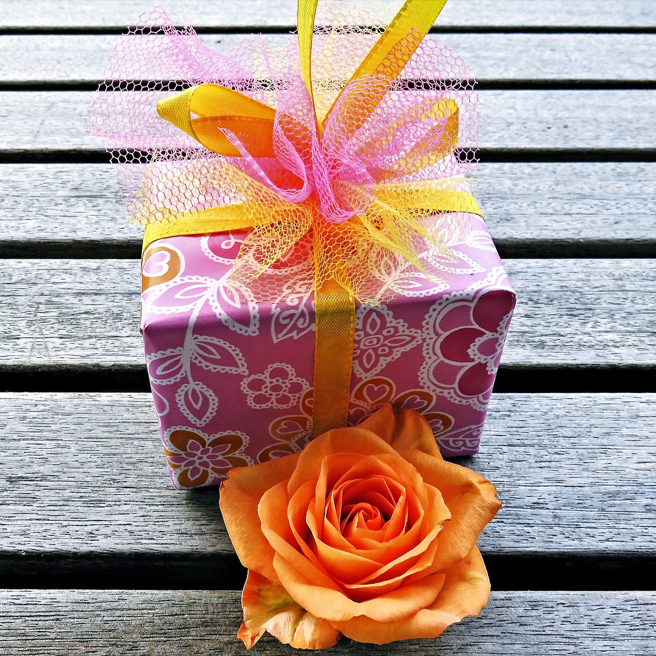 made gift packaging free photo