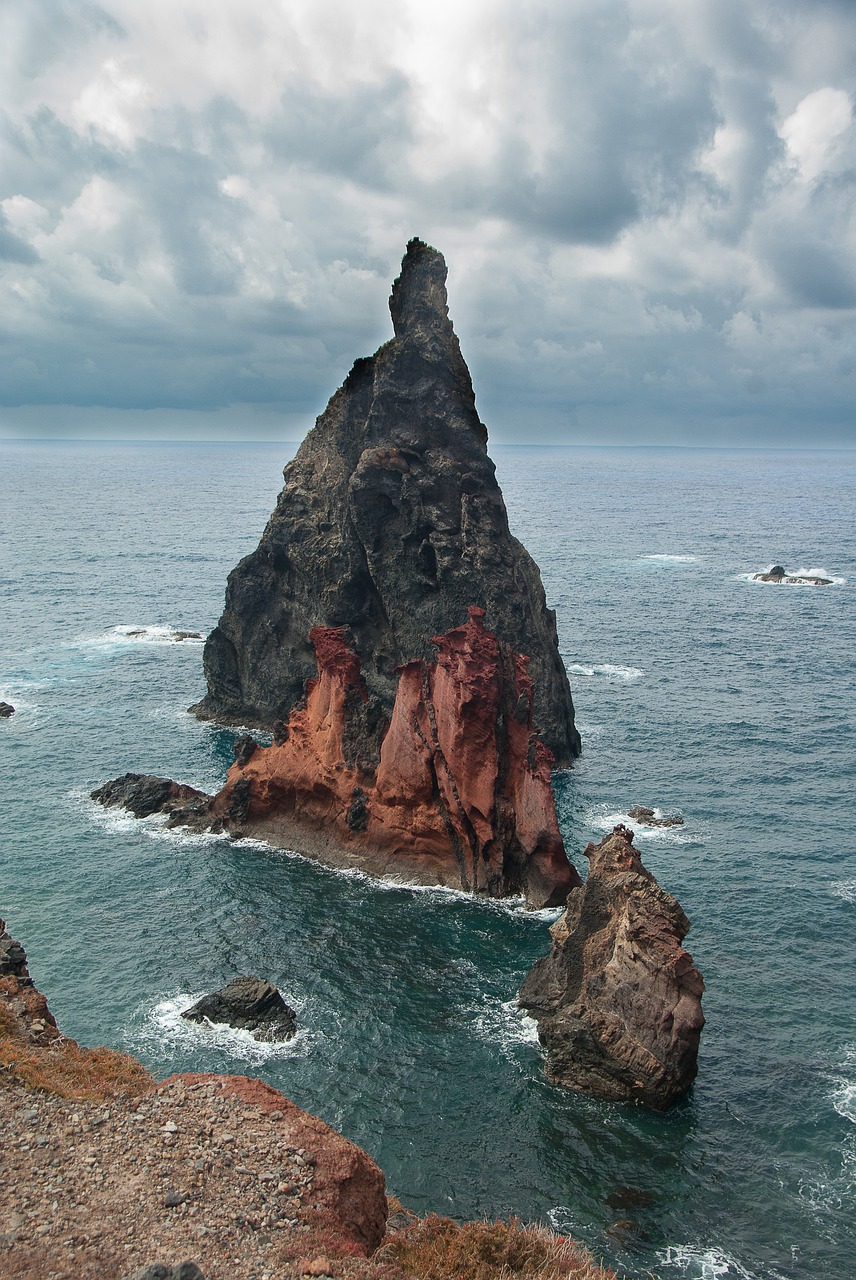 madeira  cliffs  portugal free photo