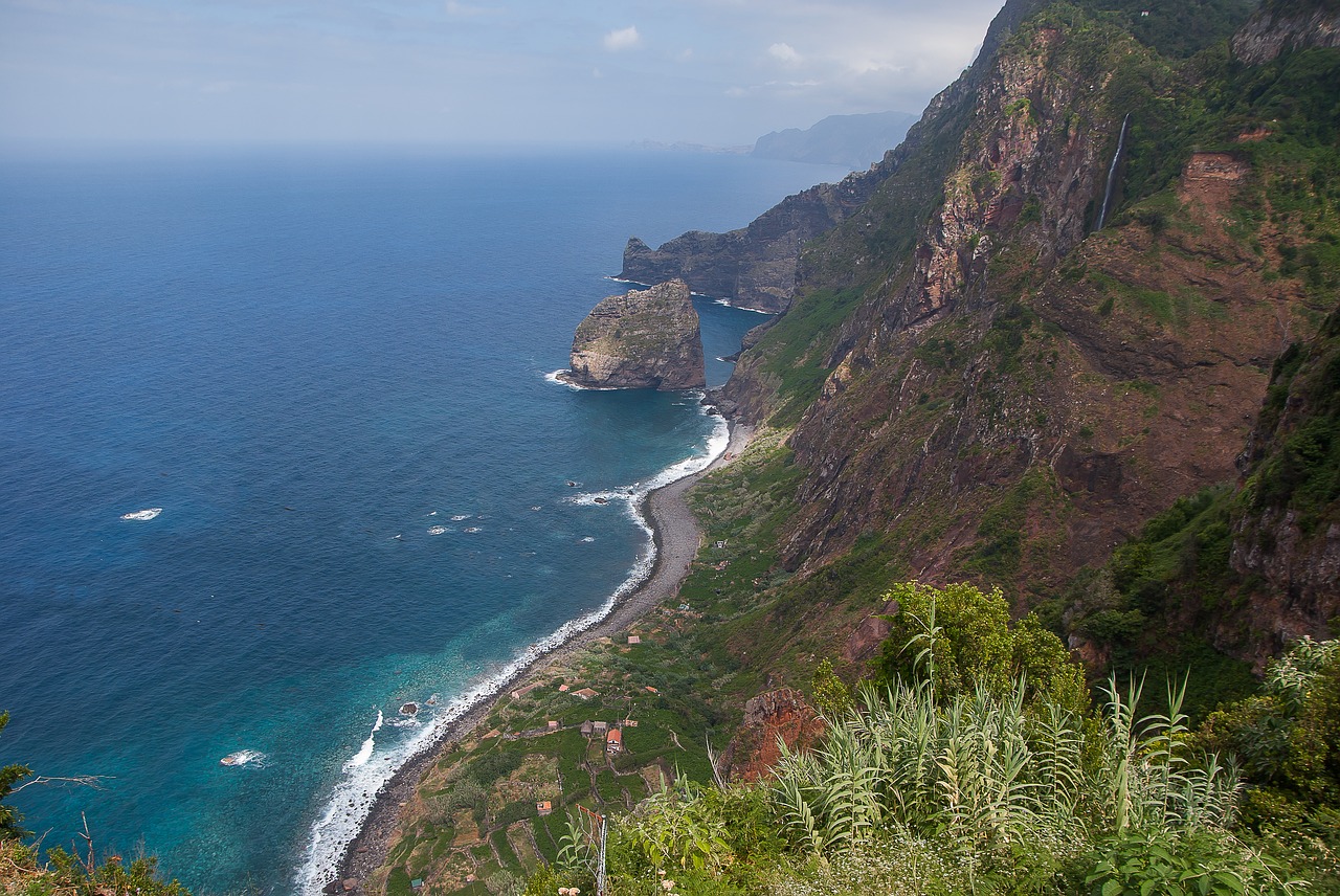 madeira  santana  cliffs free photo