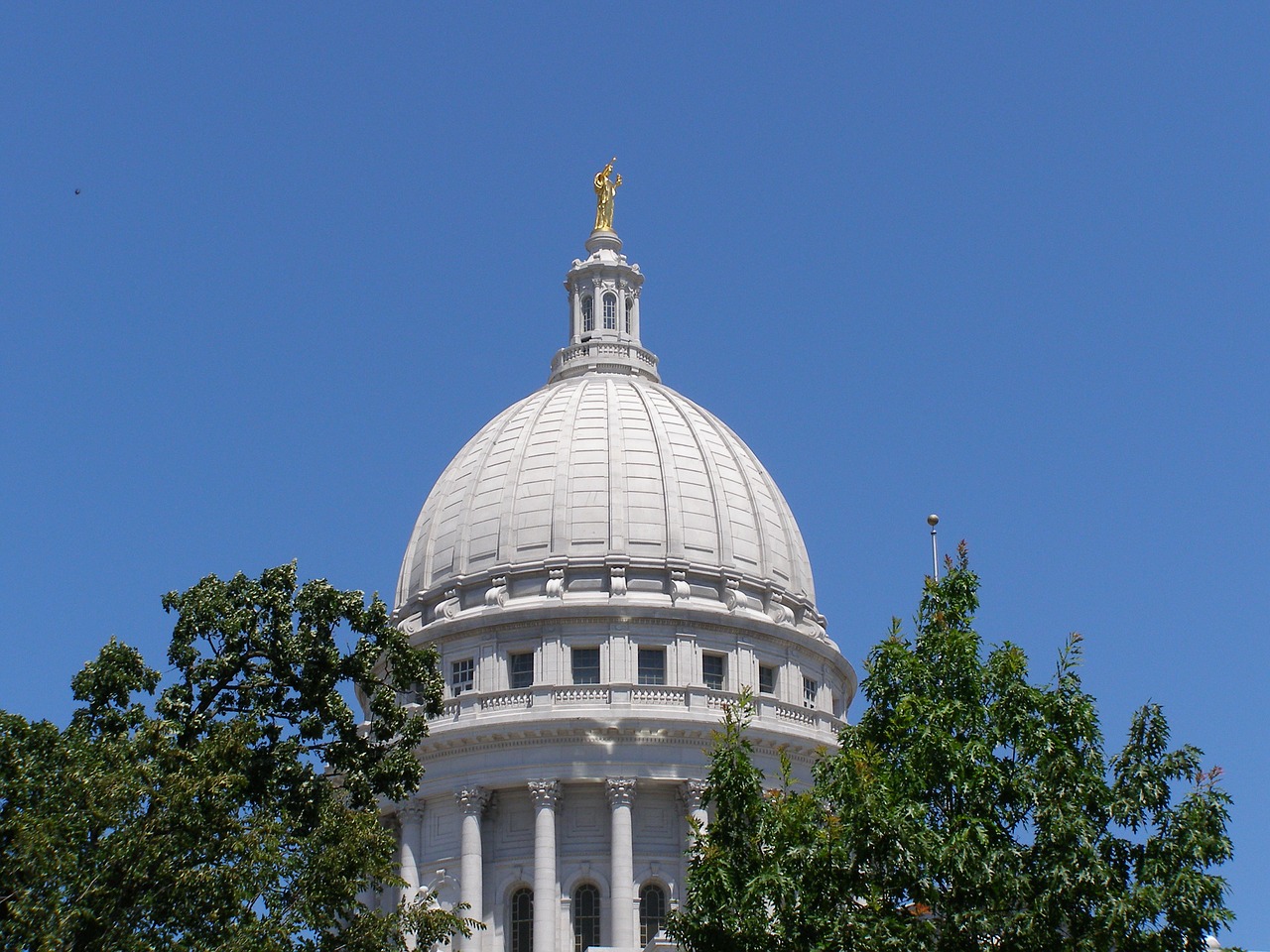 madison wisconsin capital free photo