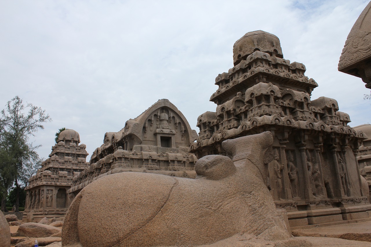 mahabalipuram five rathas site stone works free photo