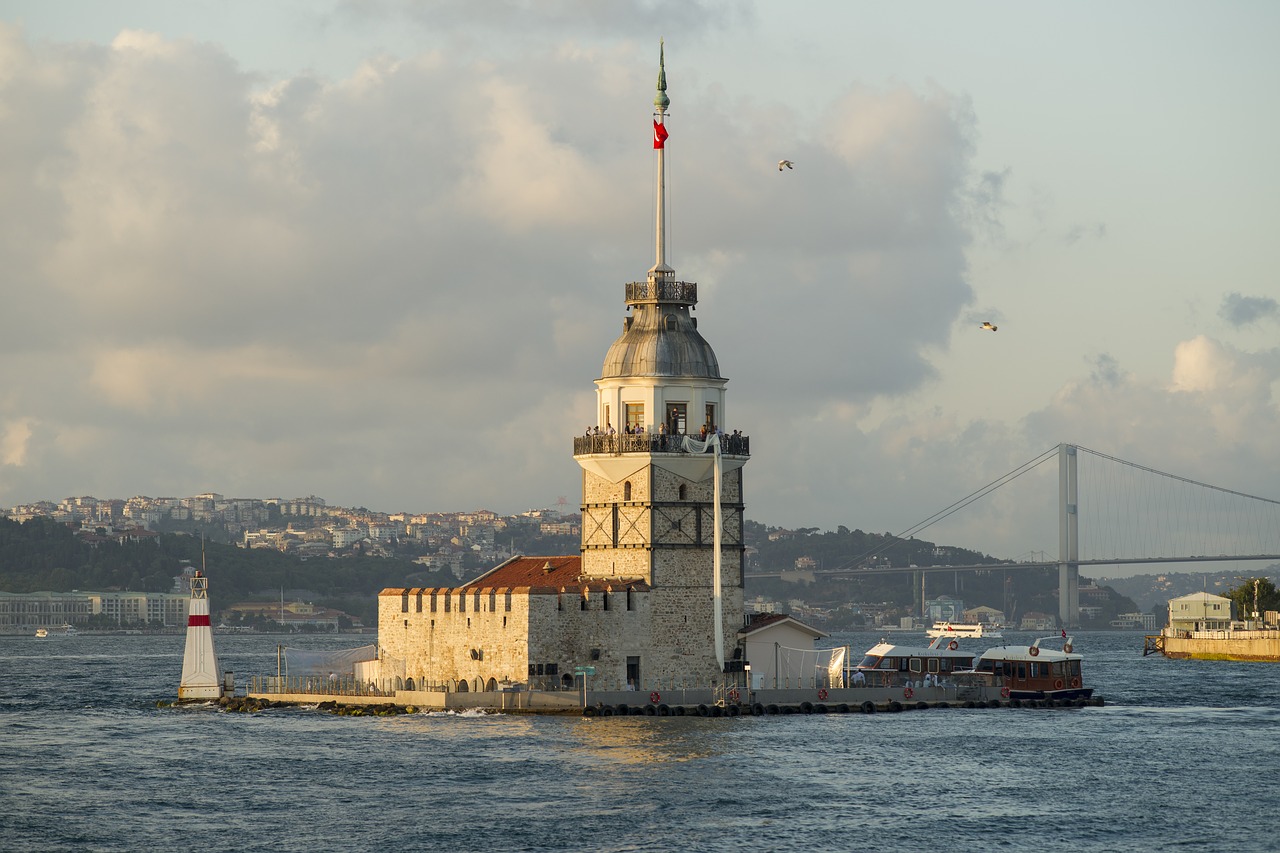 maiden's tower kiz kulesi istanbul bosphorus free photo