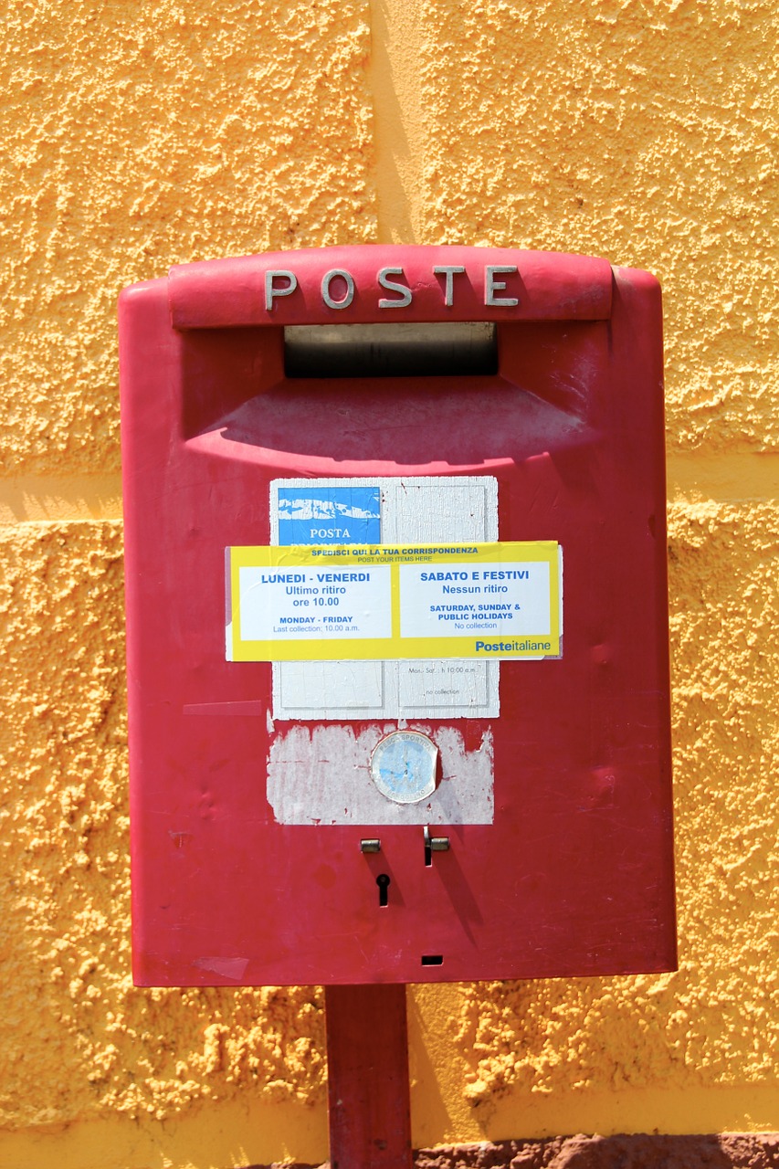 mailbox italy red free photo