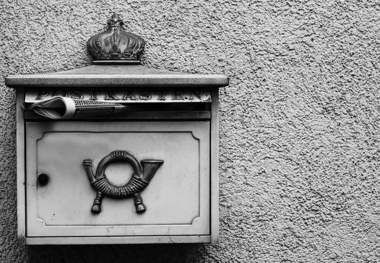 mailbox old post free photo