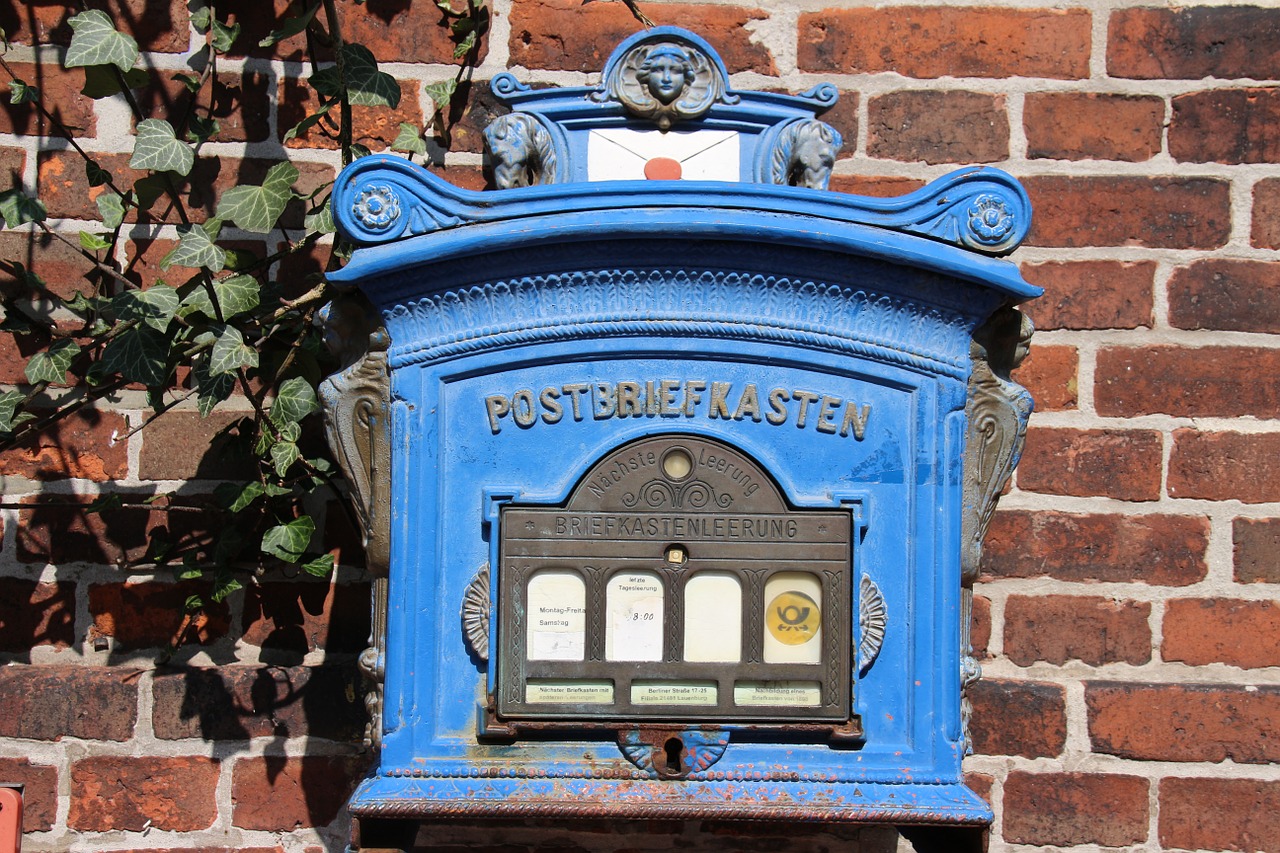 mailbox old blue free photo