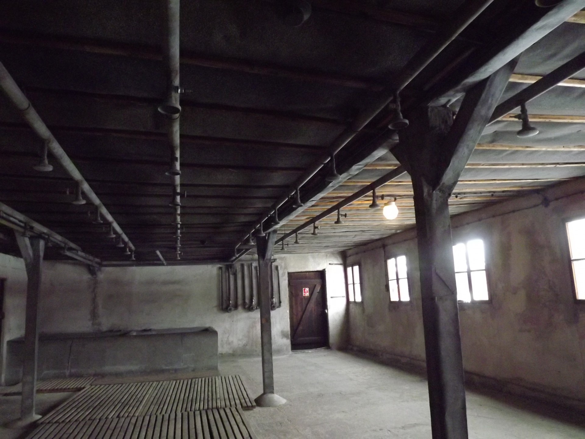 gas chamber majdanek concentration camp free photo