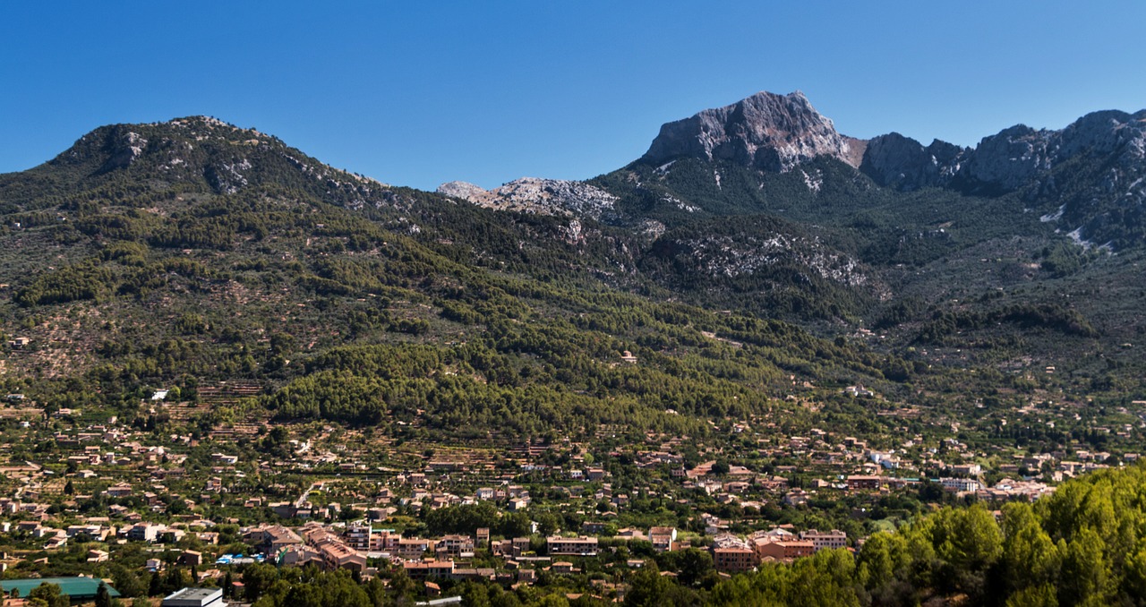 majorca an island mountain free photo