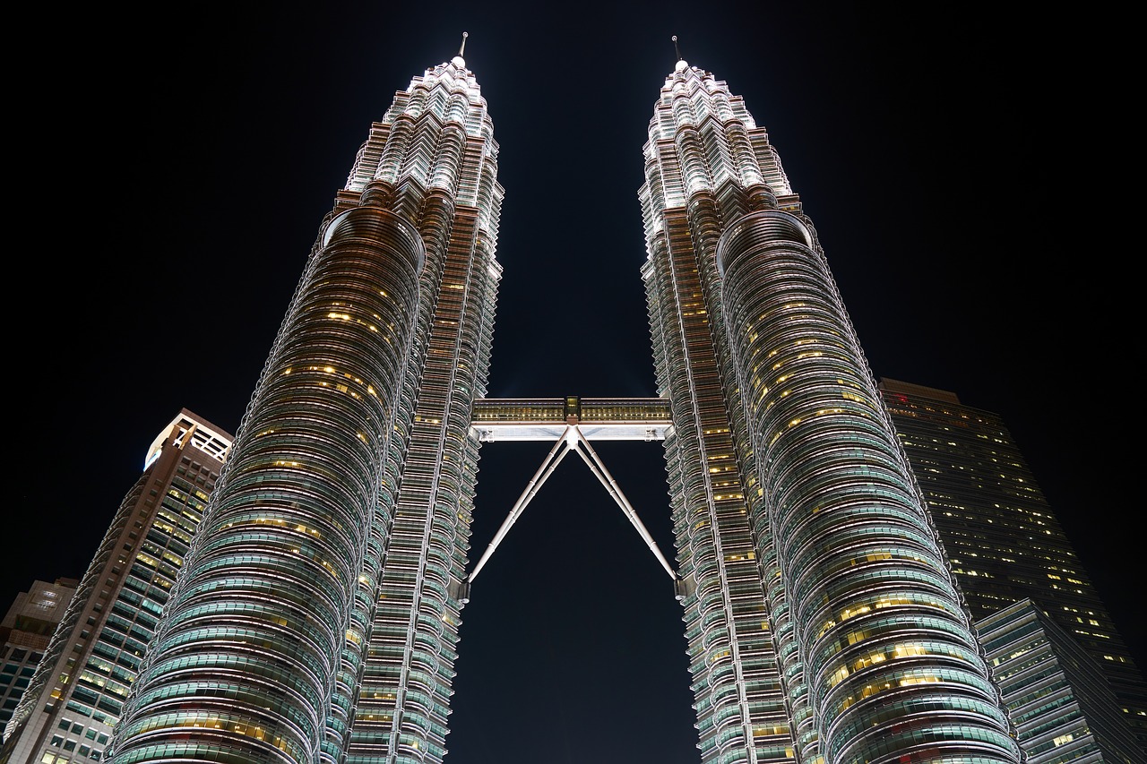 malaysia skyscraper building free photo