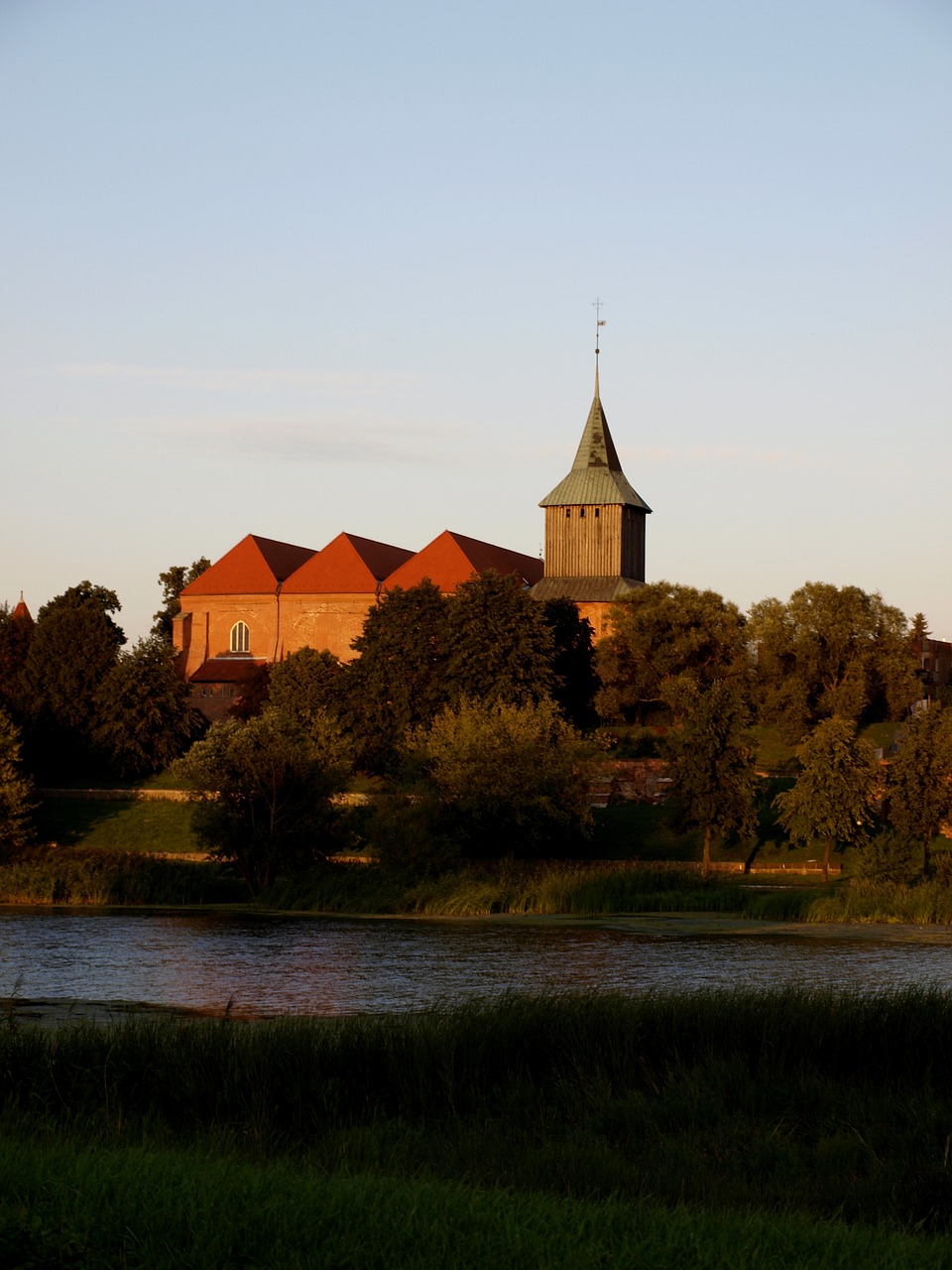 malbork castle monument free photo