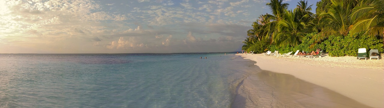 maldives sea ​​view holiday free photo