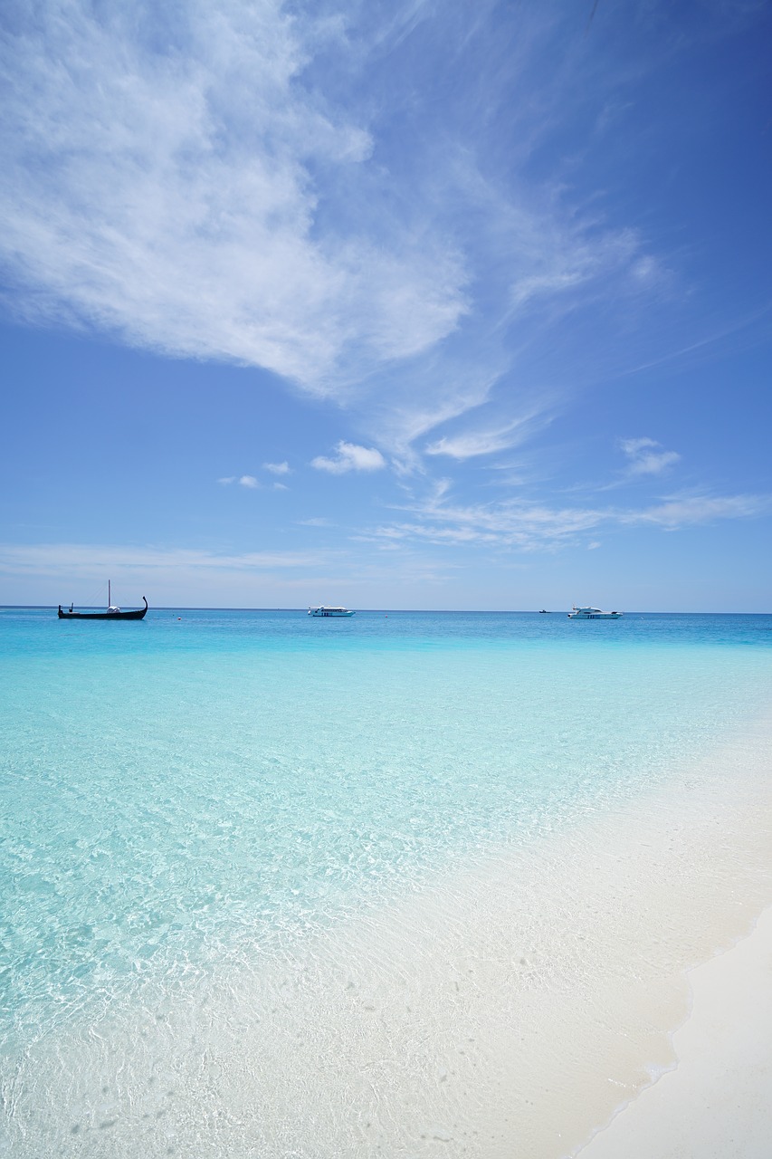 maldives beach emerald sea free photo