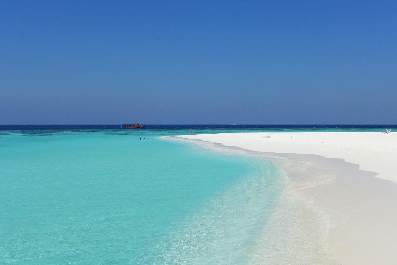 Цвет океана на Мальдивах