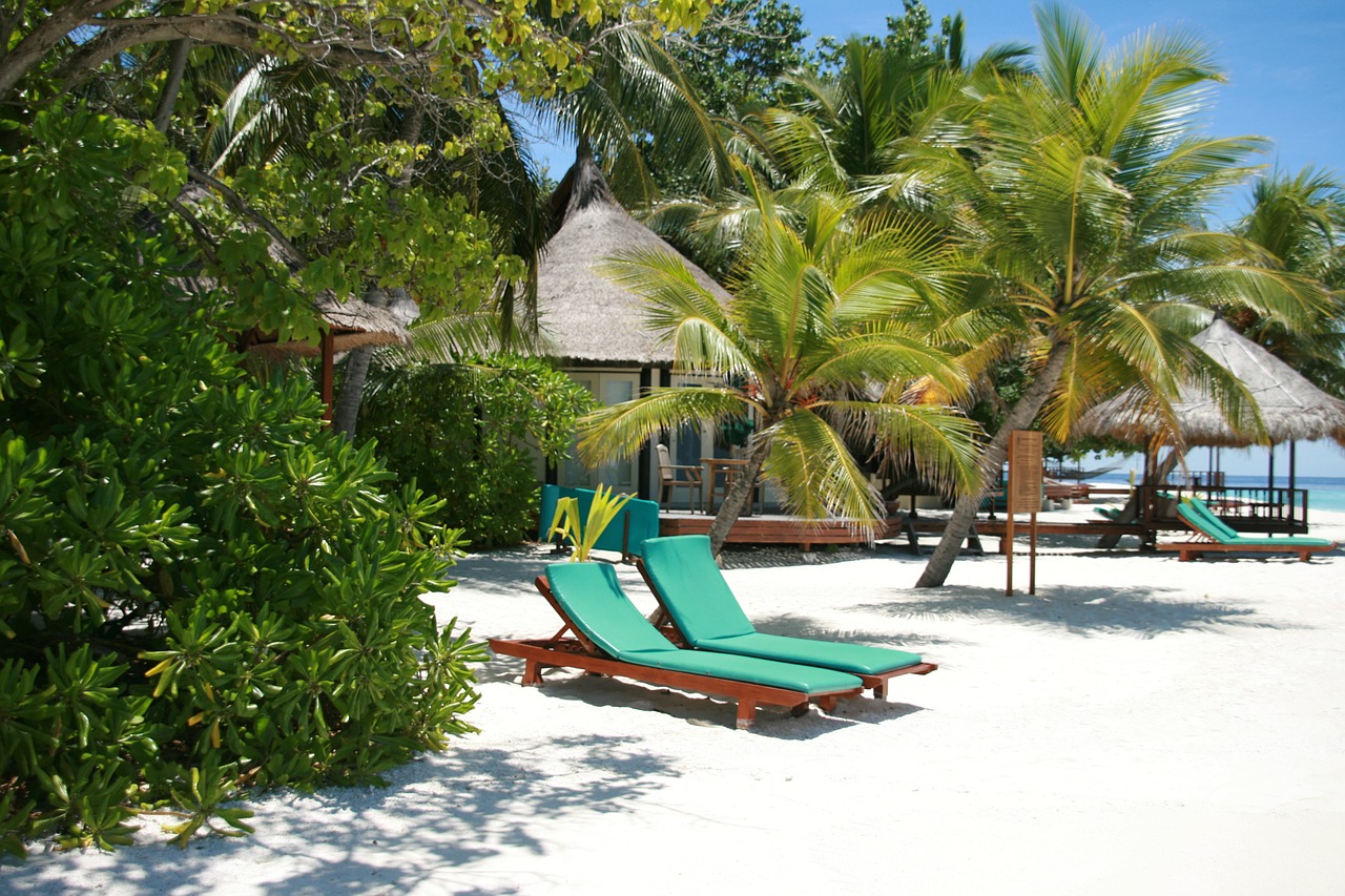 maldives chaise vacation free photo