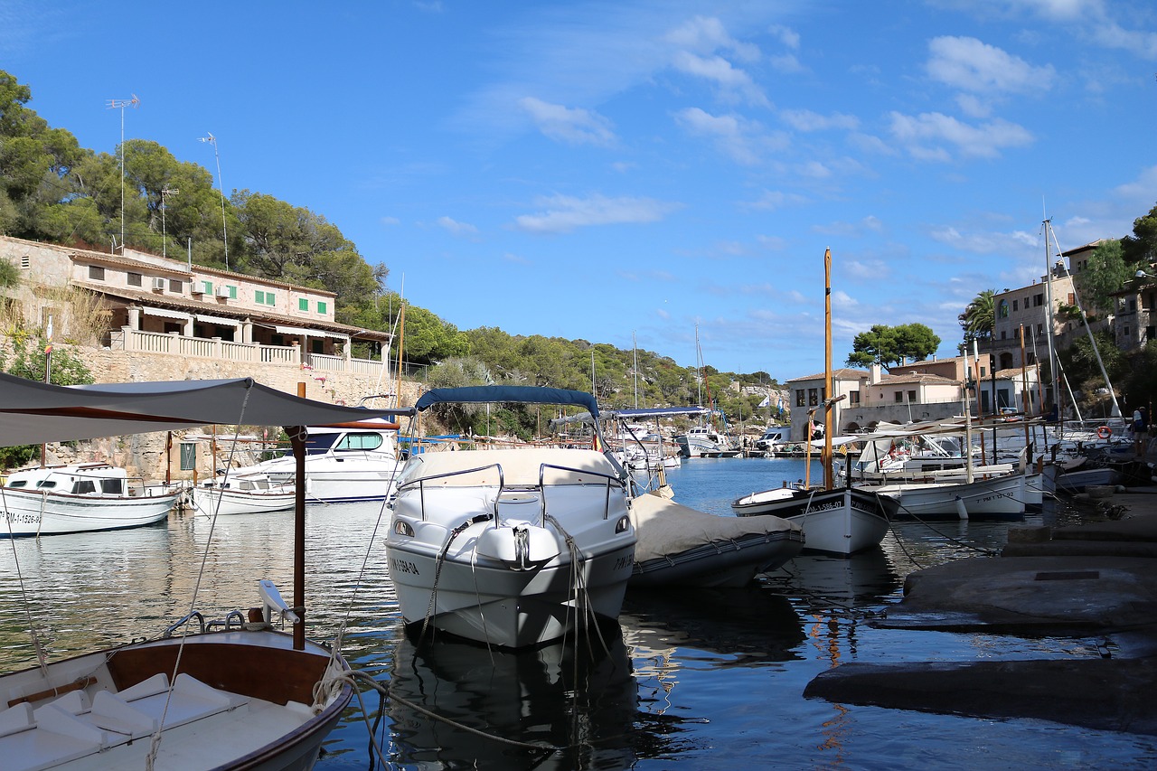 mallorca cala figuera booked free photo