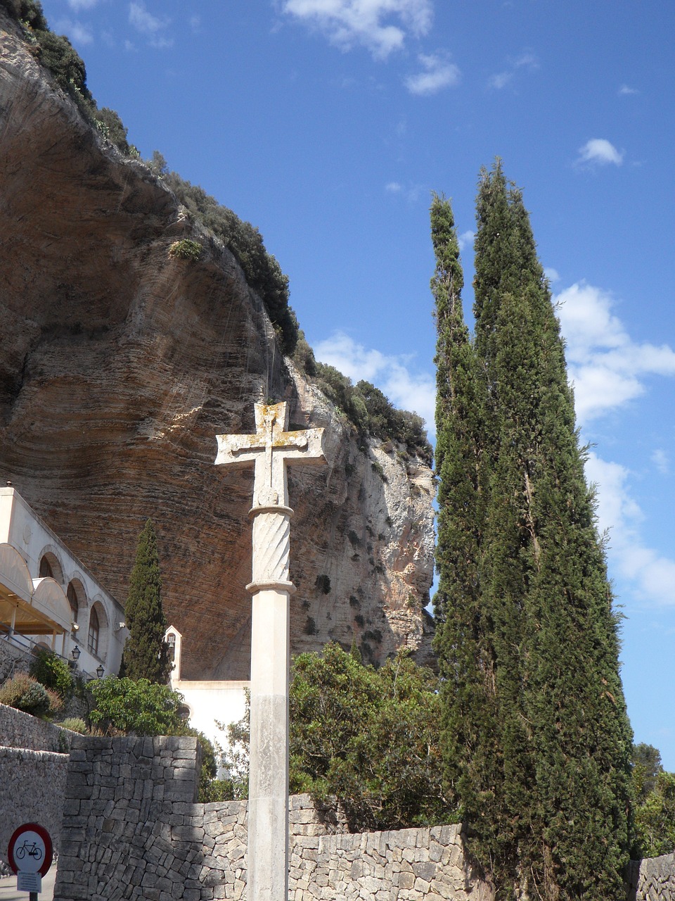 mallorca cross make a pilgrimage free photo