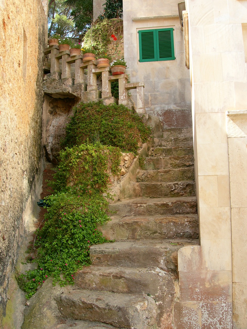 mallorca stairs old free photo