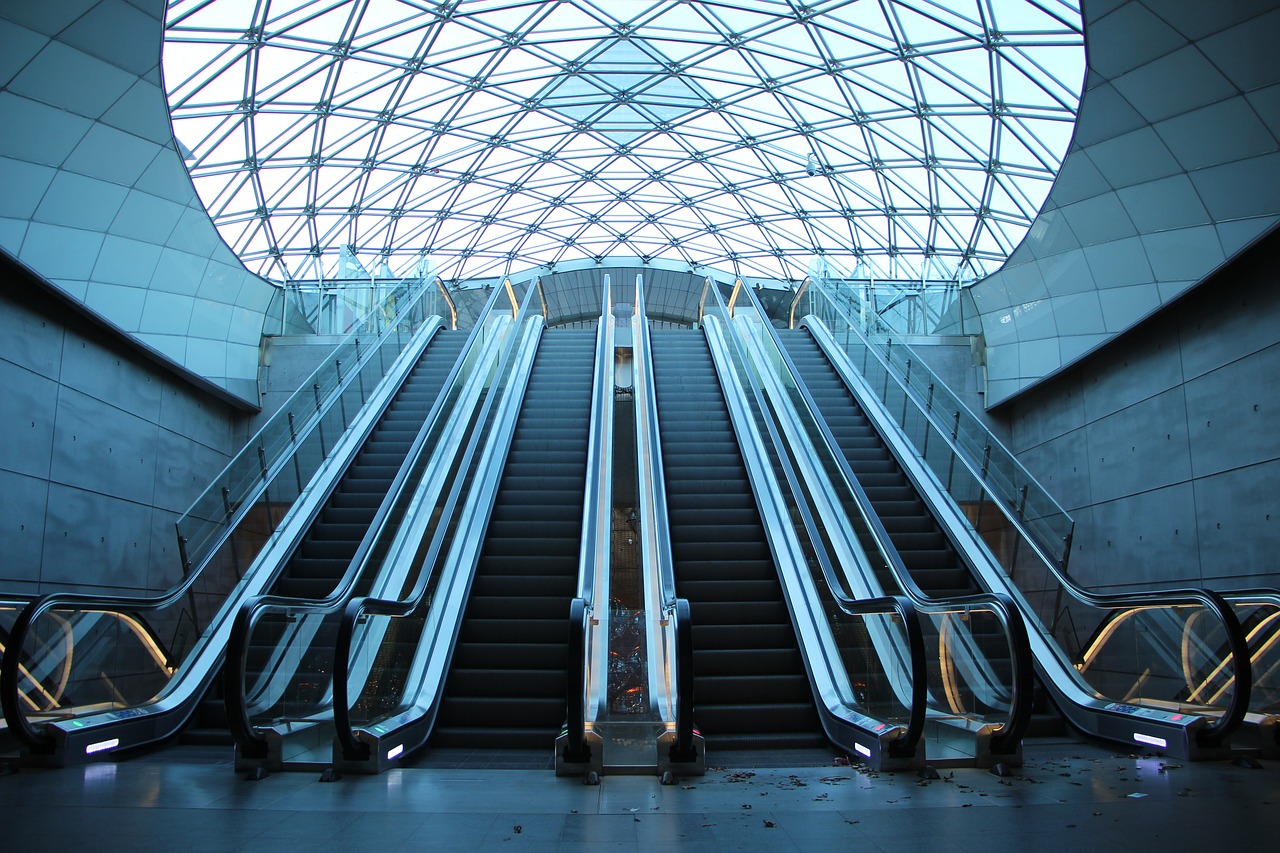 malmö triangelstationen escalators free photo