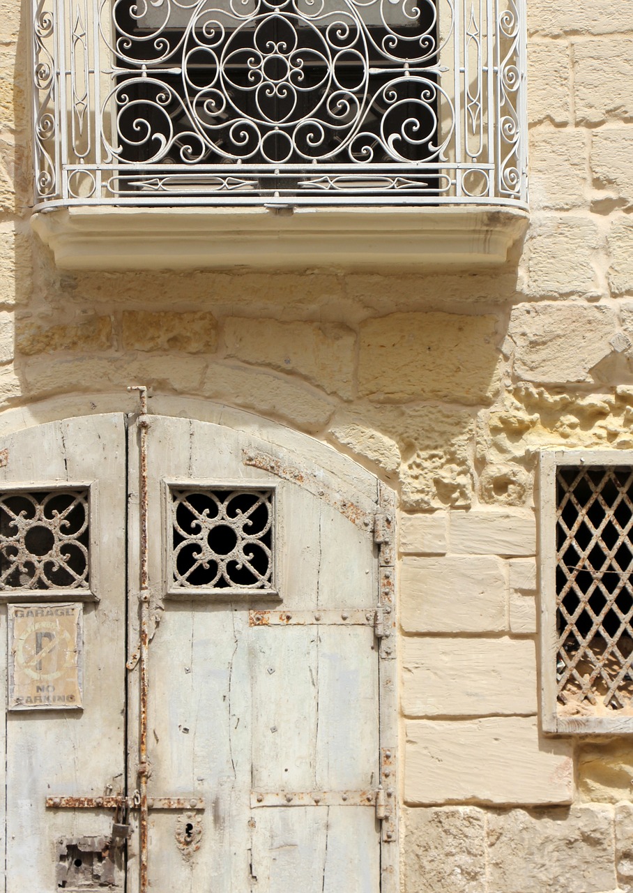 malta  old  facade free photo
