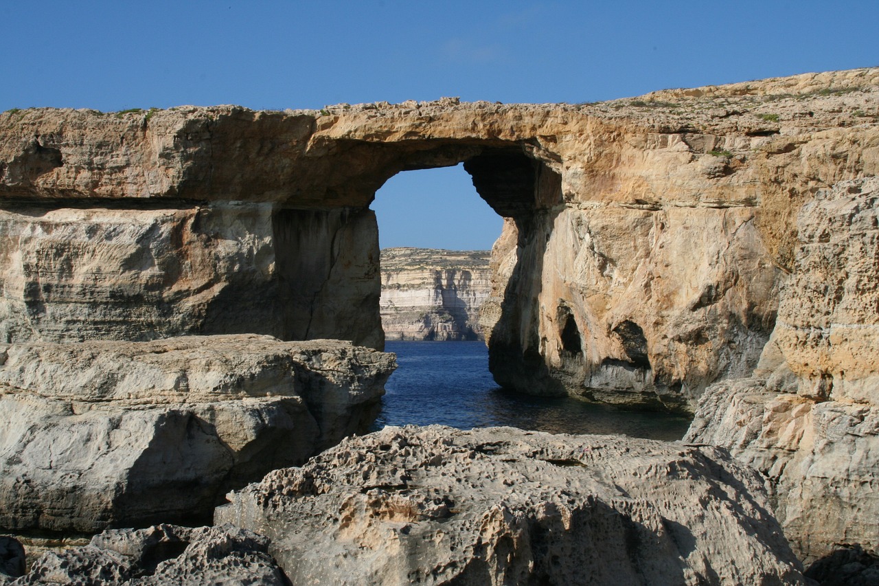 malta  azur window  island free photo