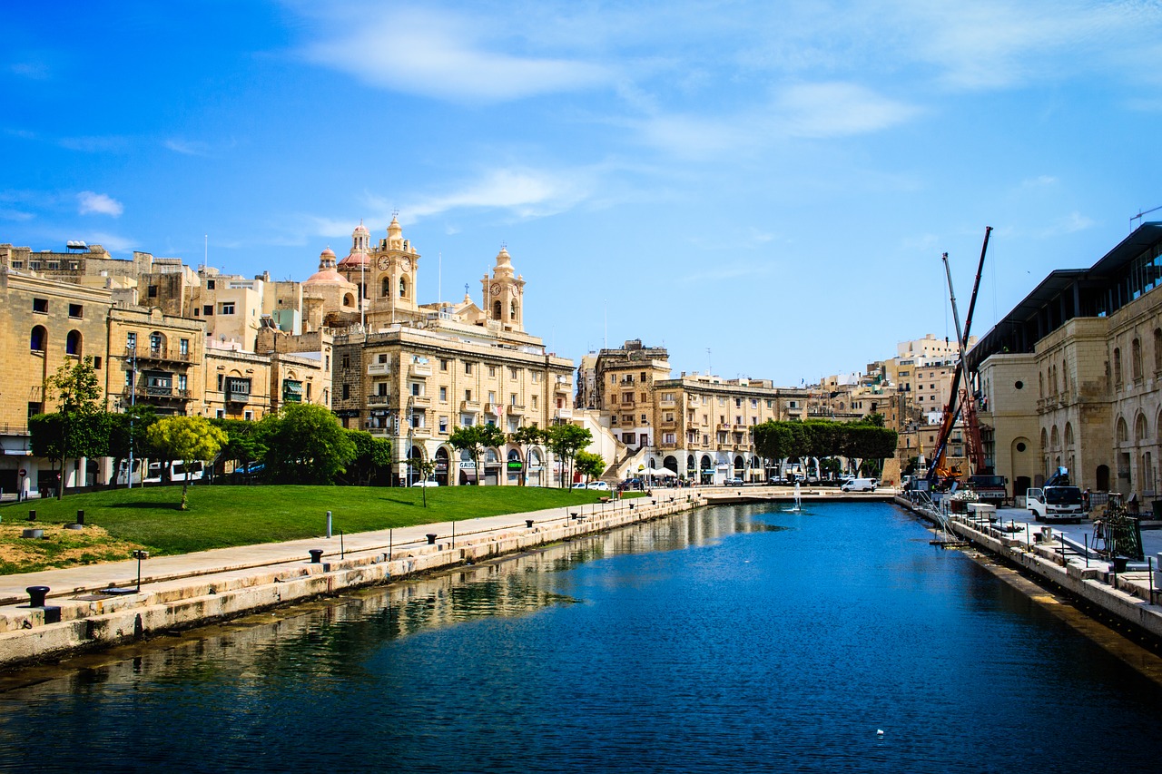 malta  ship  water free photo