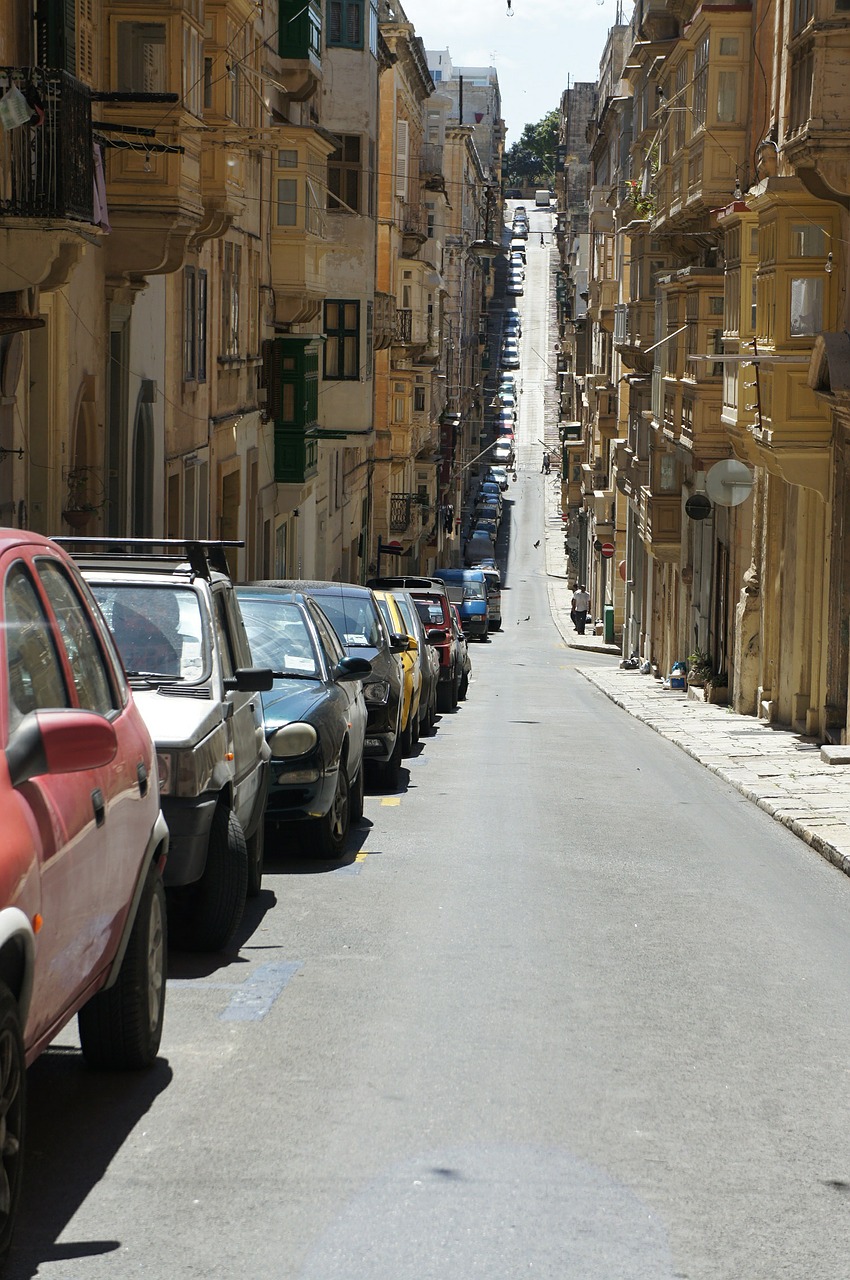 malta old town autos free photo