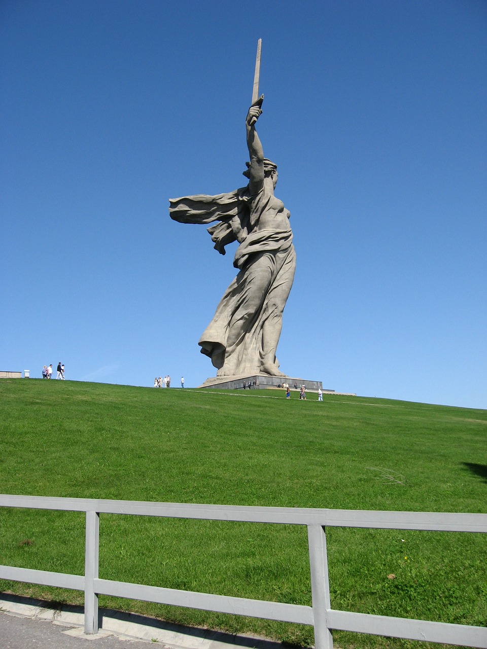 mamayev kurgan mother motherland sculpture free photo