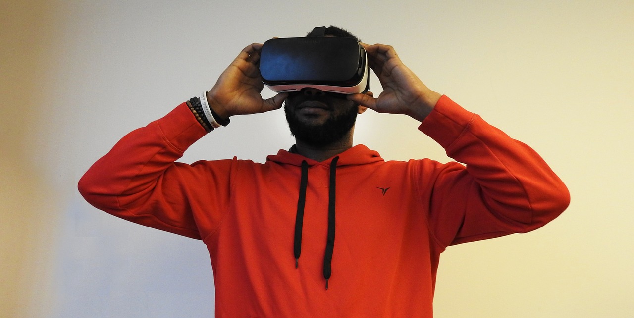 man black virtual reality free photo