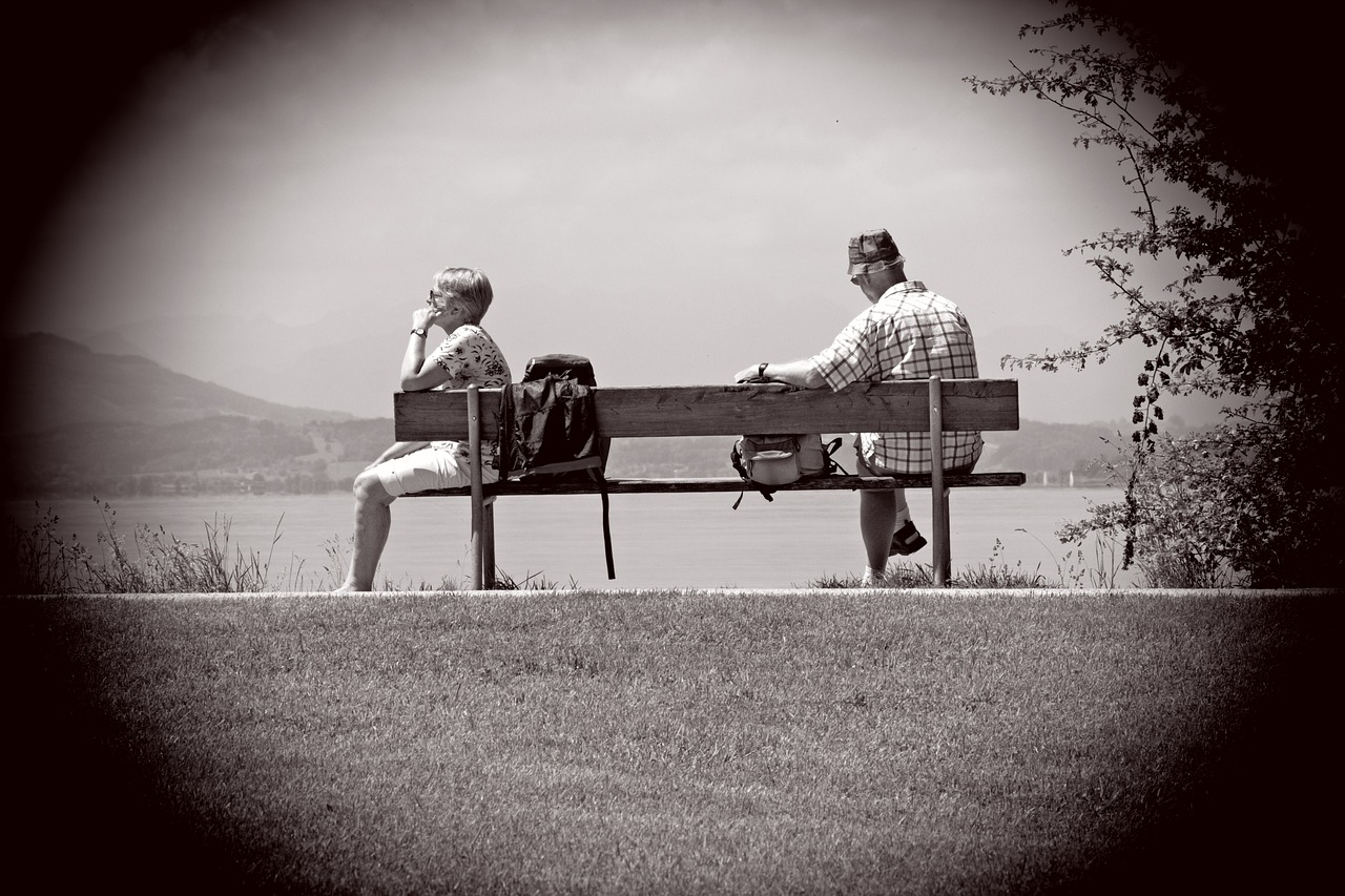 man woman bench free photo