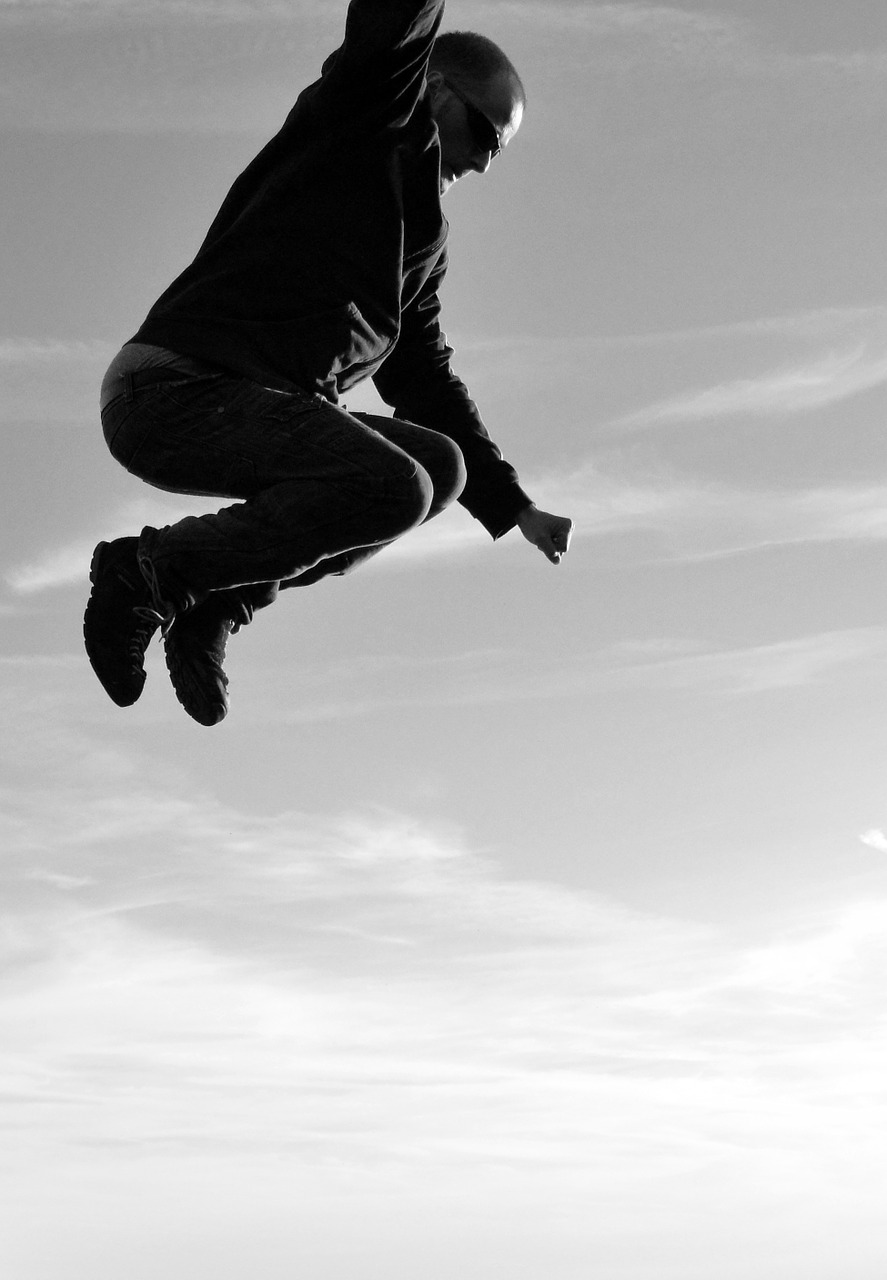 man jump jumping free photo
