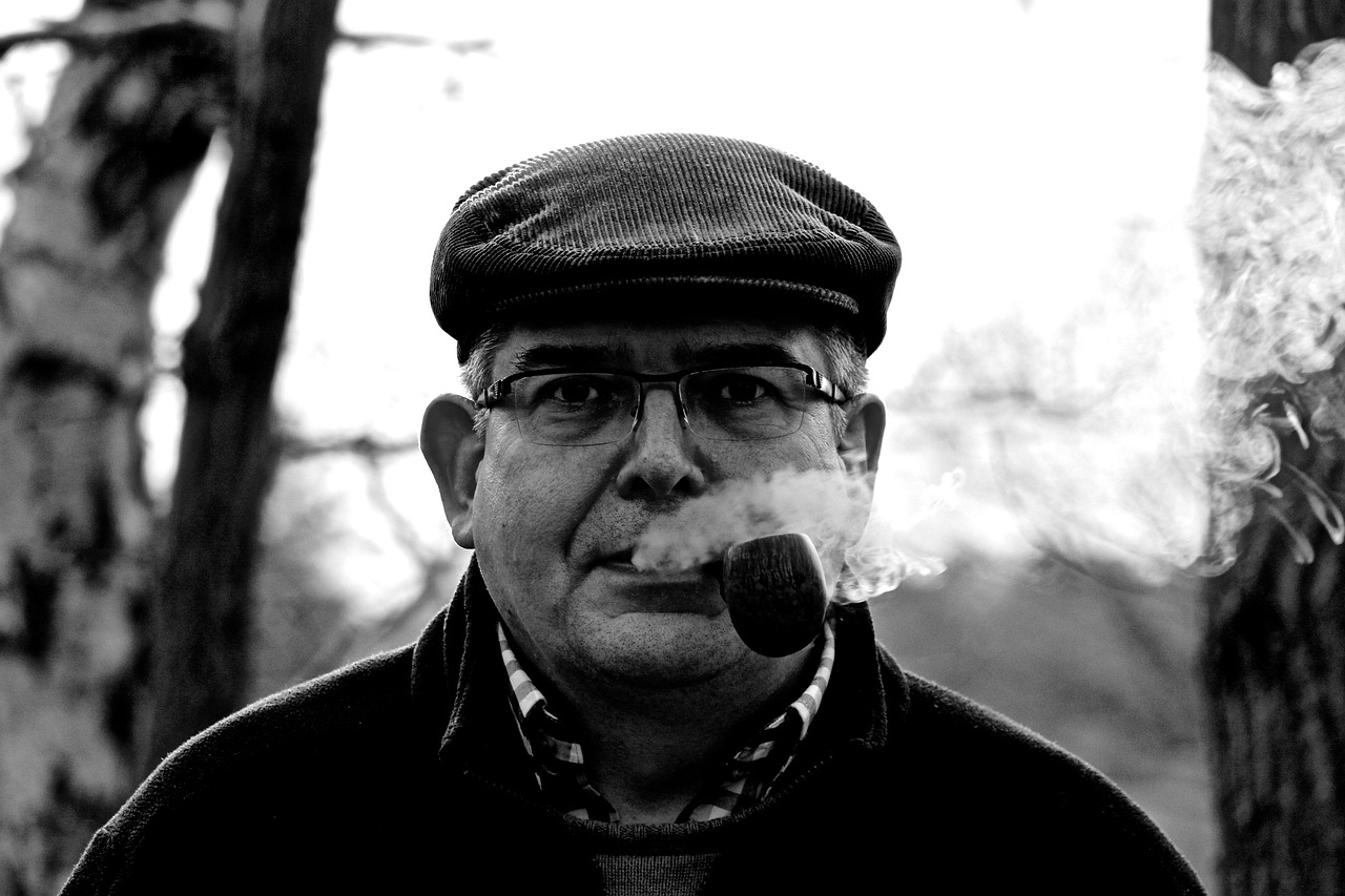 man pipe smoking free photo