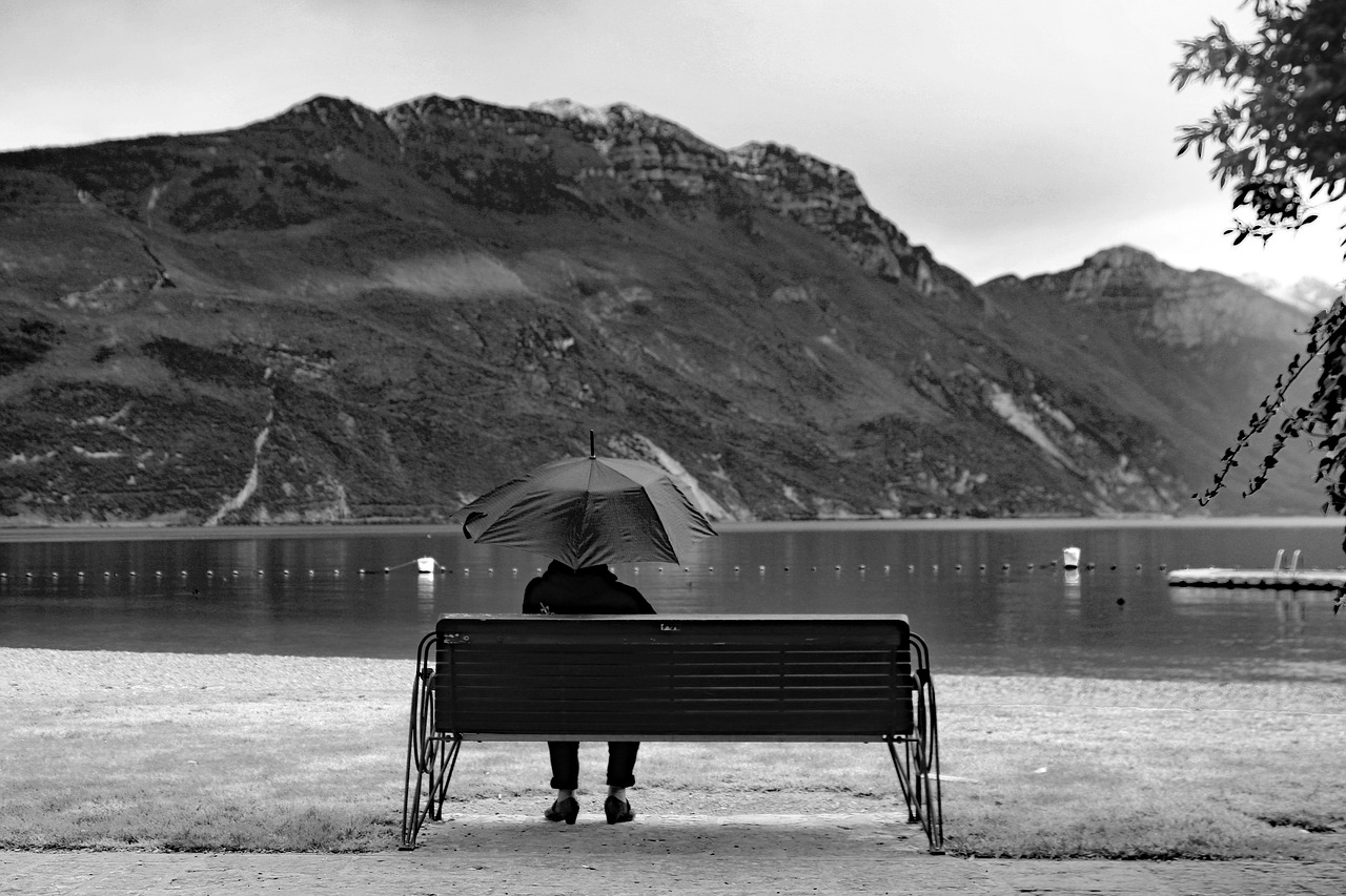 man abendstimmung umbrella free photo