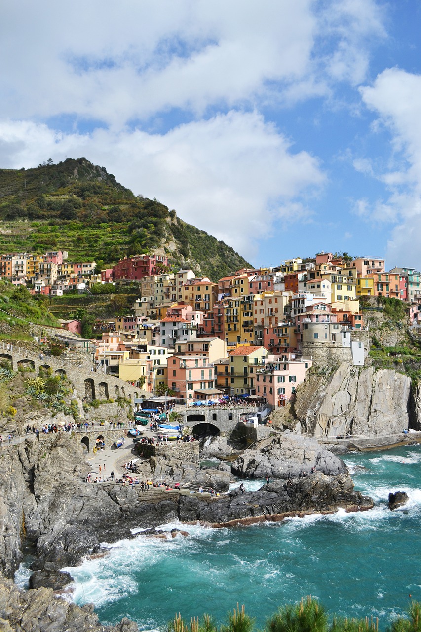 manarola  cinqueterre  italy free photo