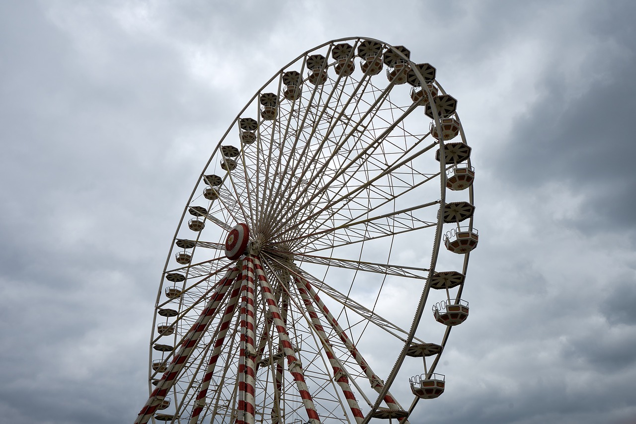 manege ferris wheel height free photo