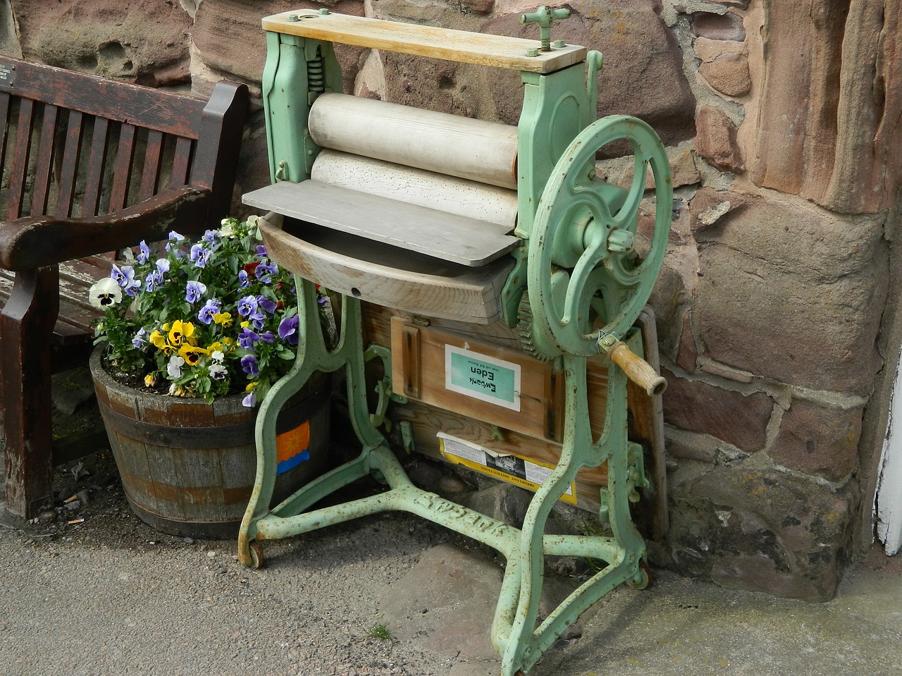 mangle washing antique free photo