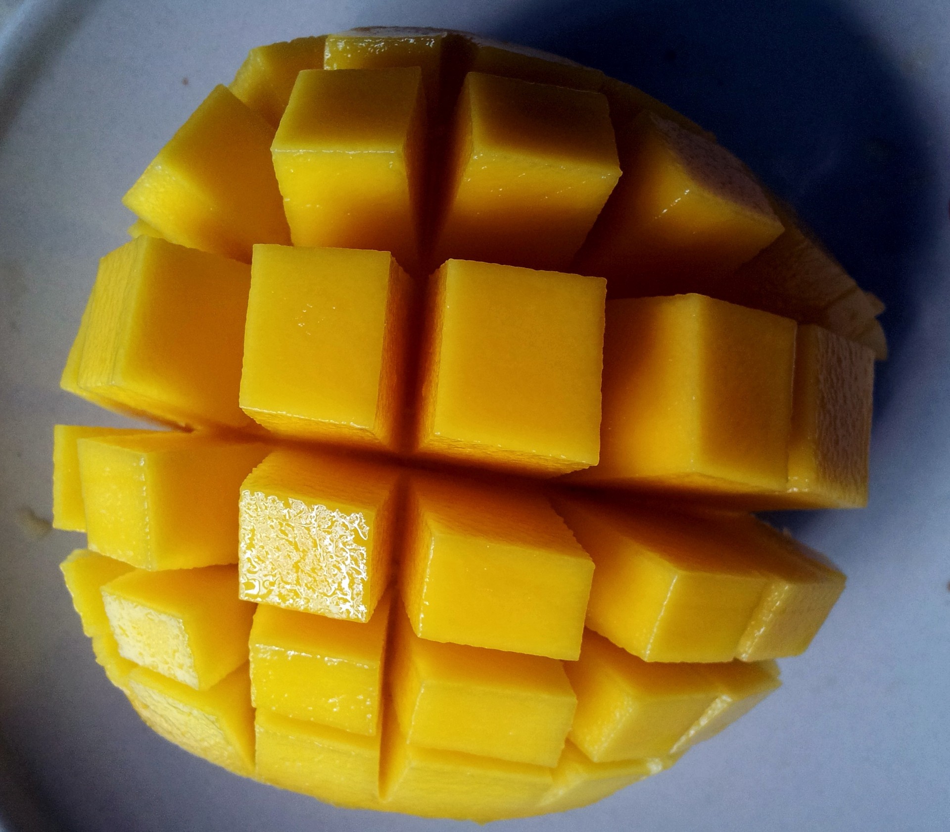 mango cut open fruit opened mango fruit free photo
