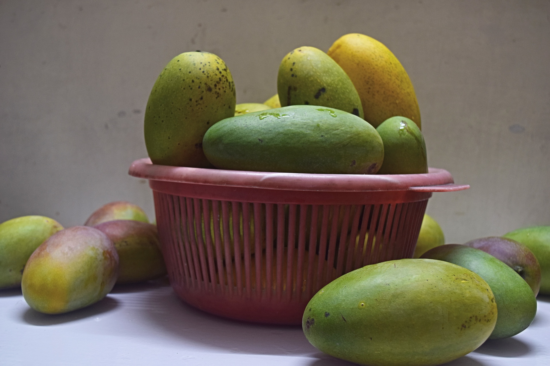 mangoes fruit nature free photo