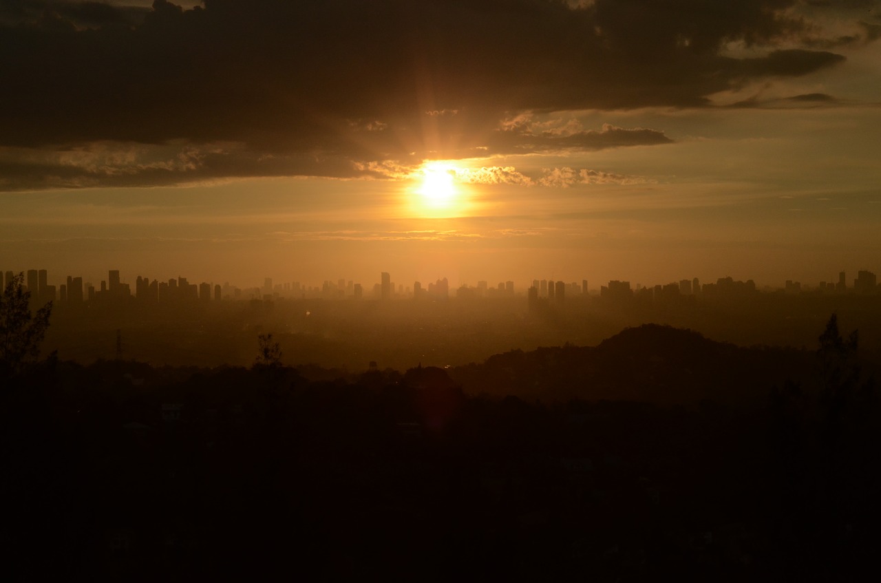 manila skyline sunset free photo