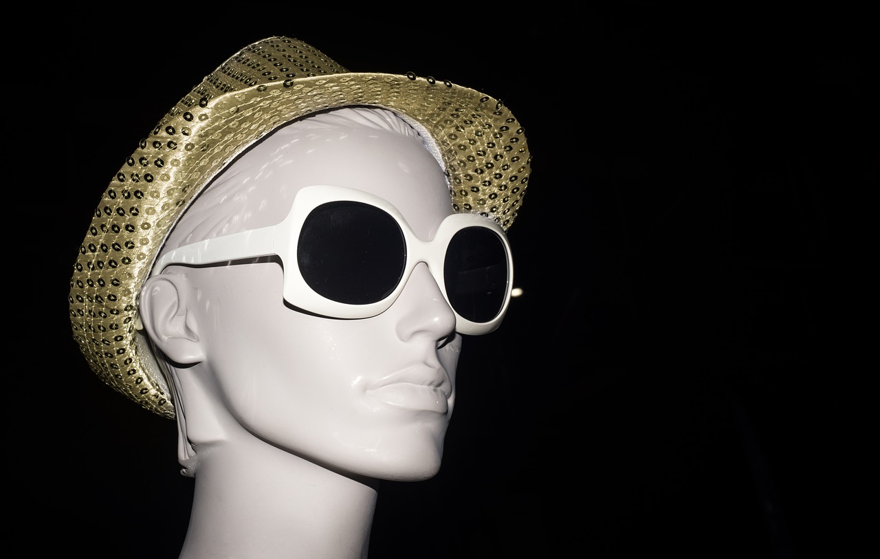 mannequin sunglasses hat free photo