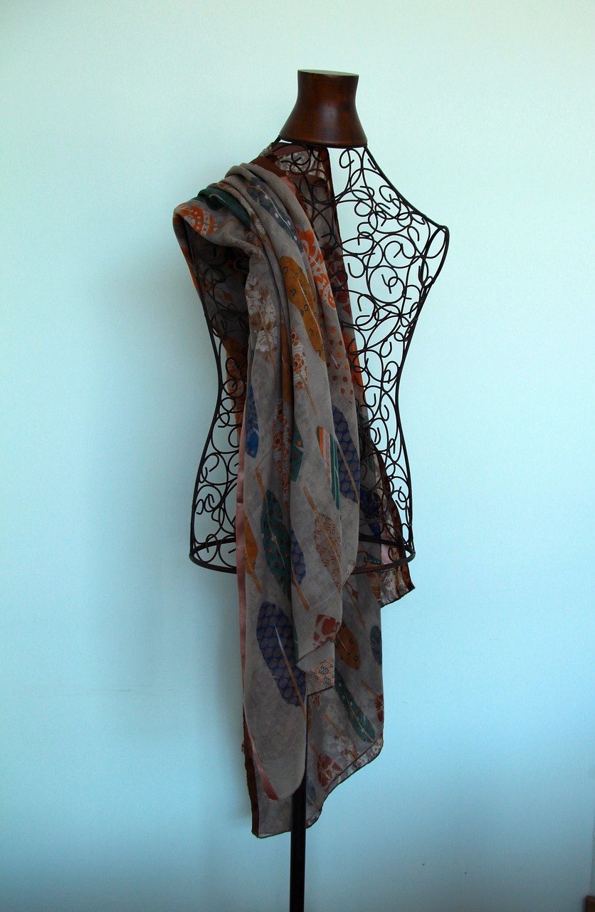 mannequin fashion scarf free photo