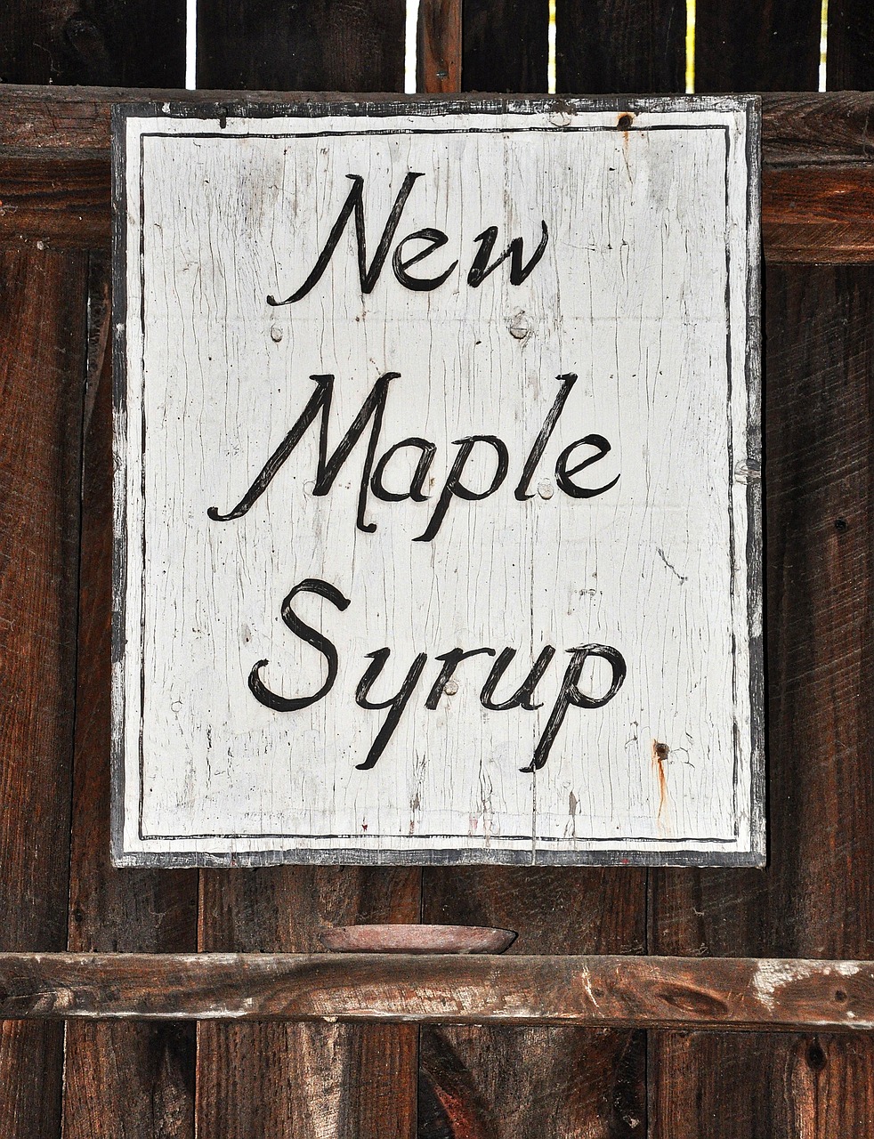 maple syrup maple vintage sign free photo