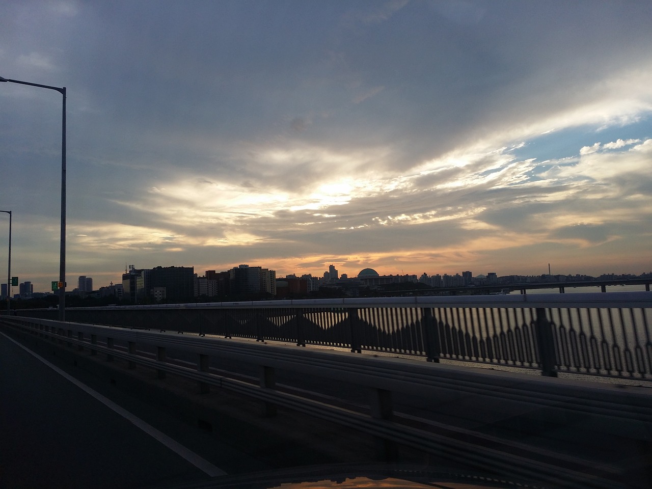 mapo bridge houses of parliament sky free photo