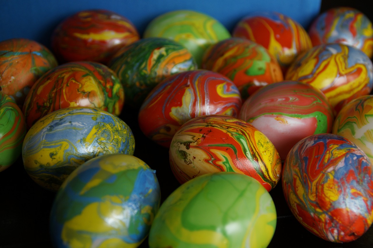 marbled easter eggs marbled easter eggs free photo