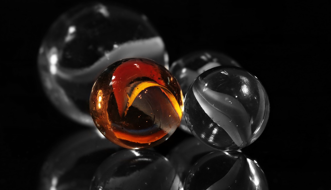 marbles glaskugeln glass marbles free photo