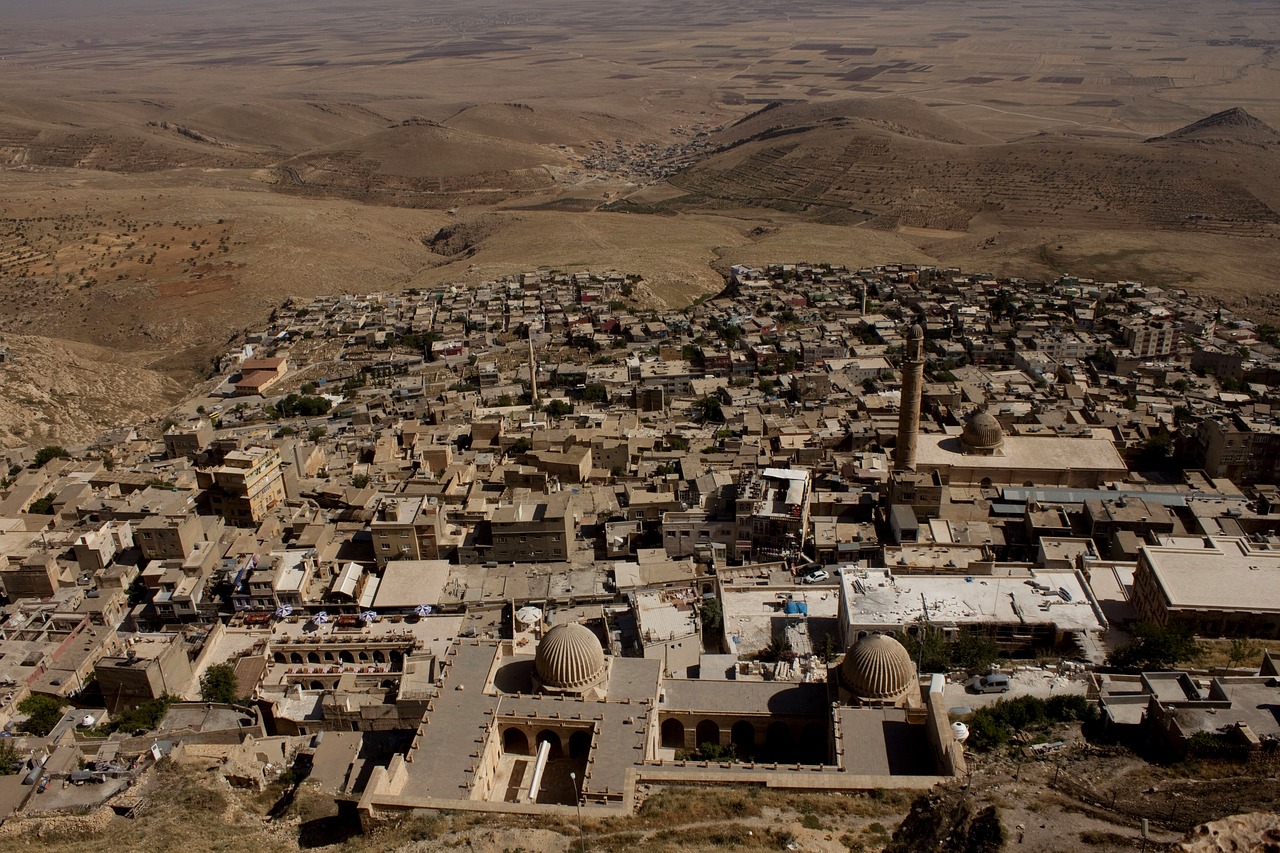 mardin city mesopotamia free photo