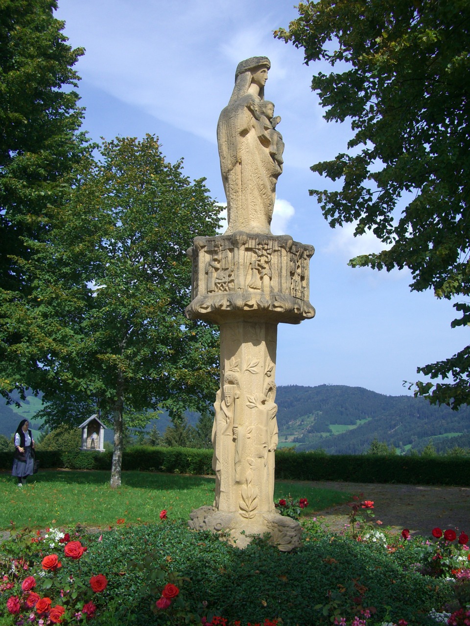 marian column sand stone lindenberg free photo