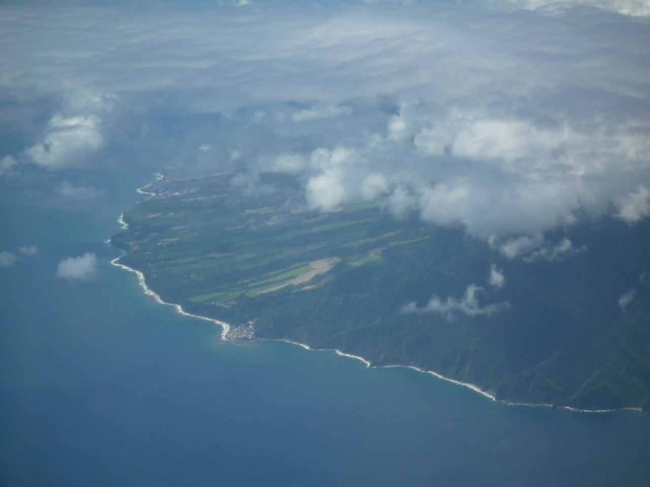 marie galante plane view caribbean sea free photo