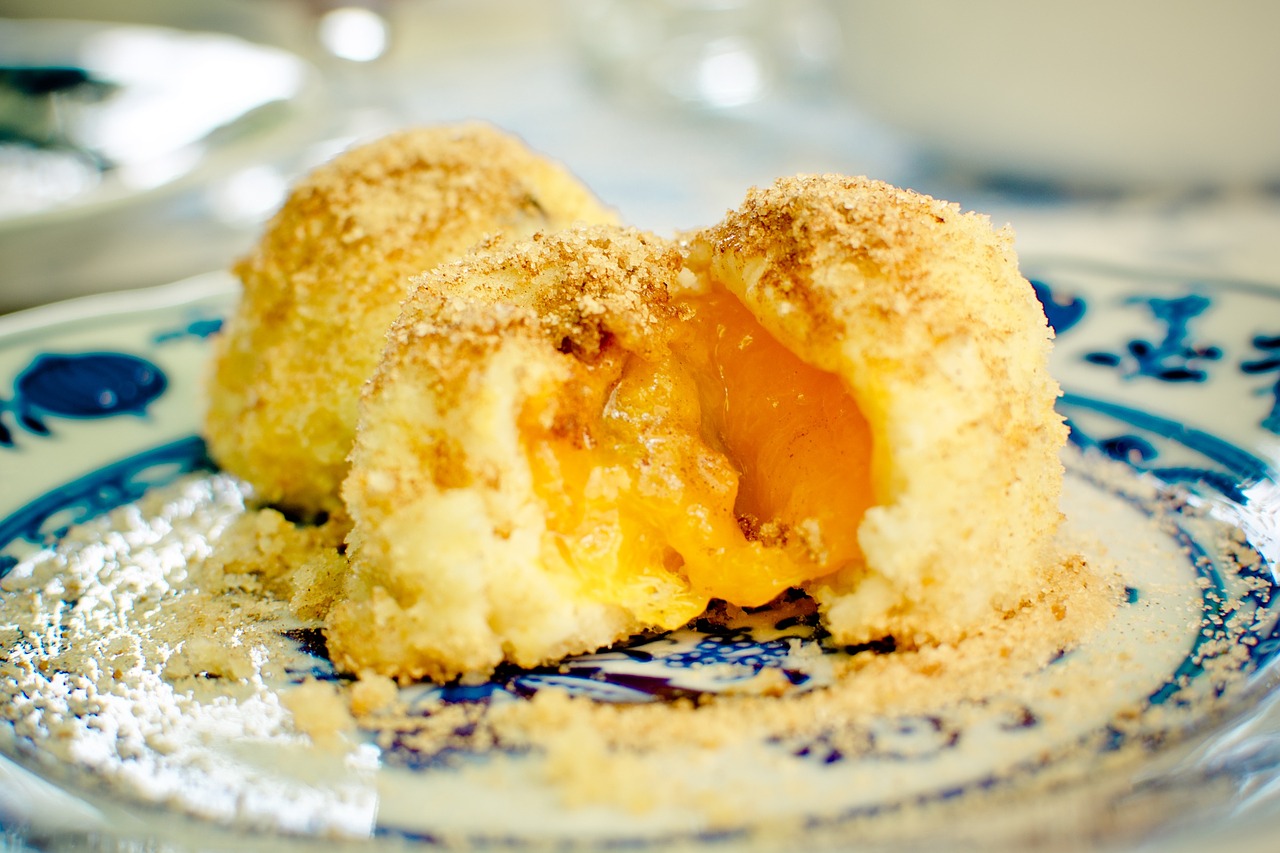 marillenknödel apricot dumplings dumpling free photo